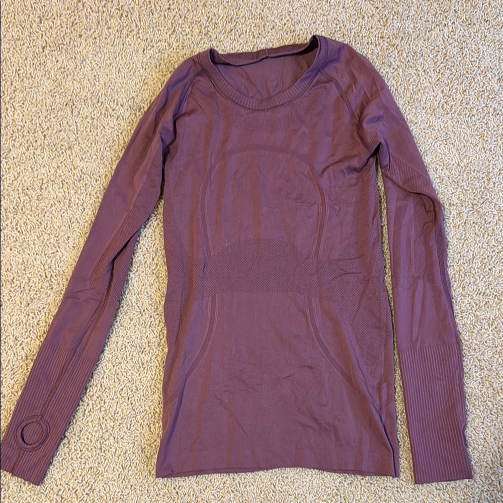 Women's Lululemon Purple Long Sleeve Top